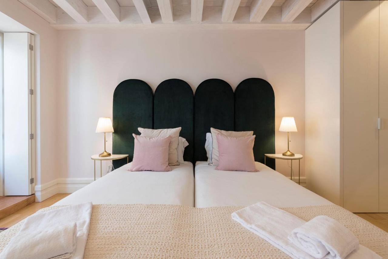 Mouzinho Luxury 3Br Flat L 5 Min Walk To Ribeira By Lovelystay Porto Eksteriør billede