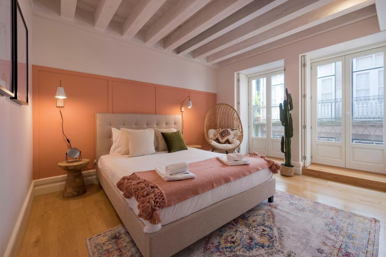 Mouzinho Luxury 3Br Flat L 5 Min Walk To Ribeira By Lovelystay Porto Eksteriør billede